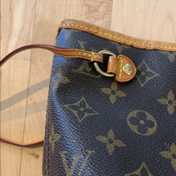 Louis Vuitton PM Handbag - Picture 3 of 7